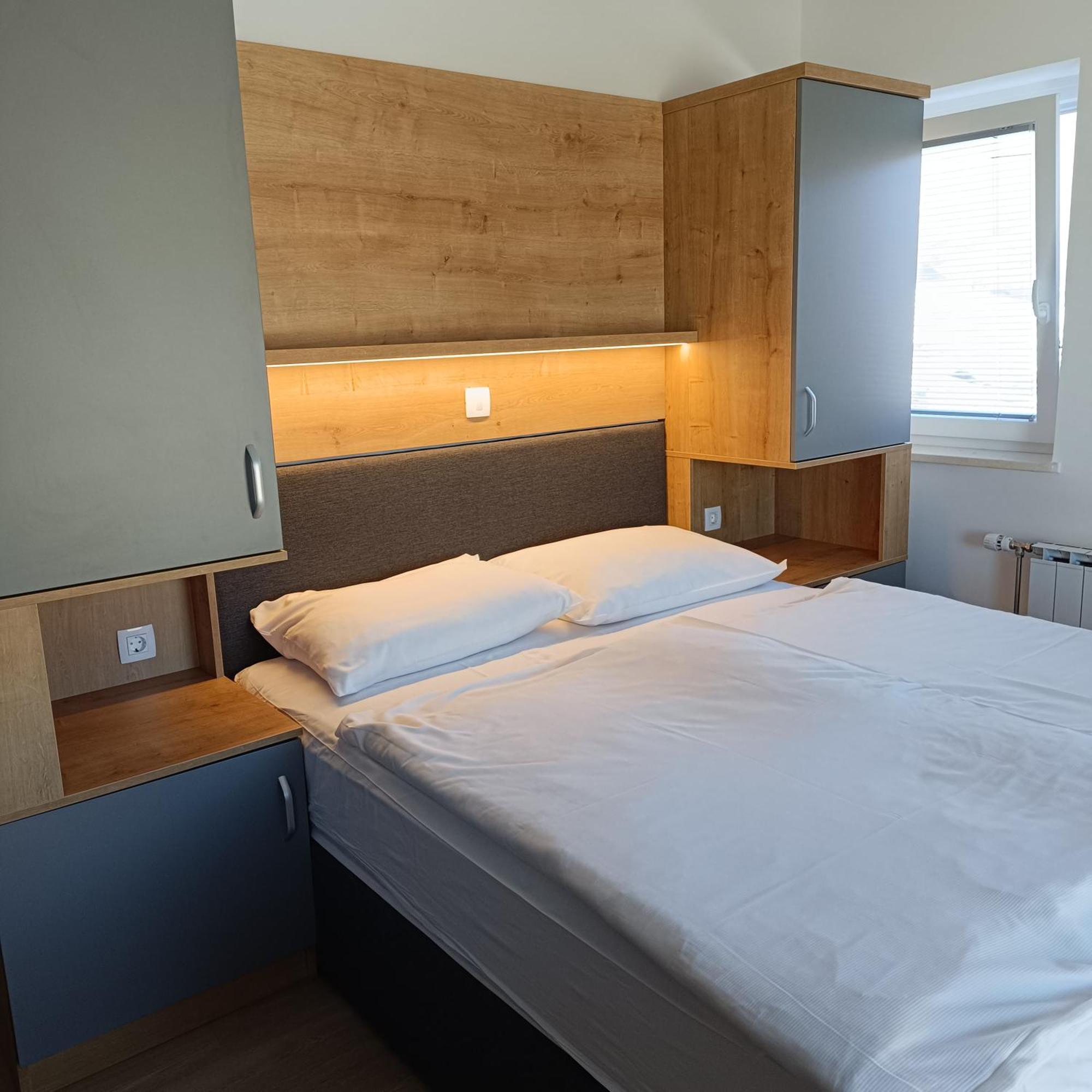 פודצ'טרטק Guesthouse Haler מראה חיצוני תמונה