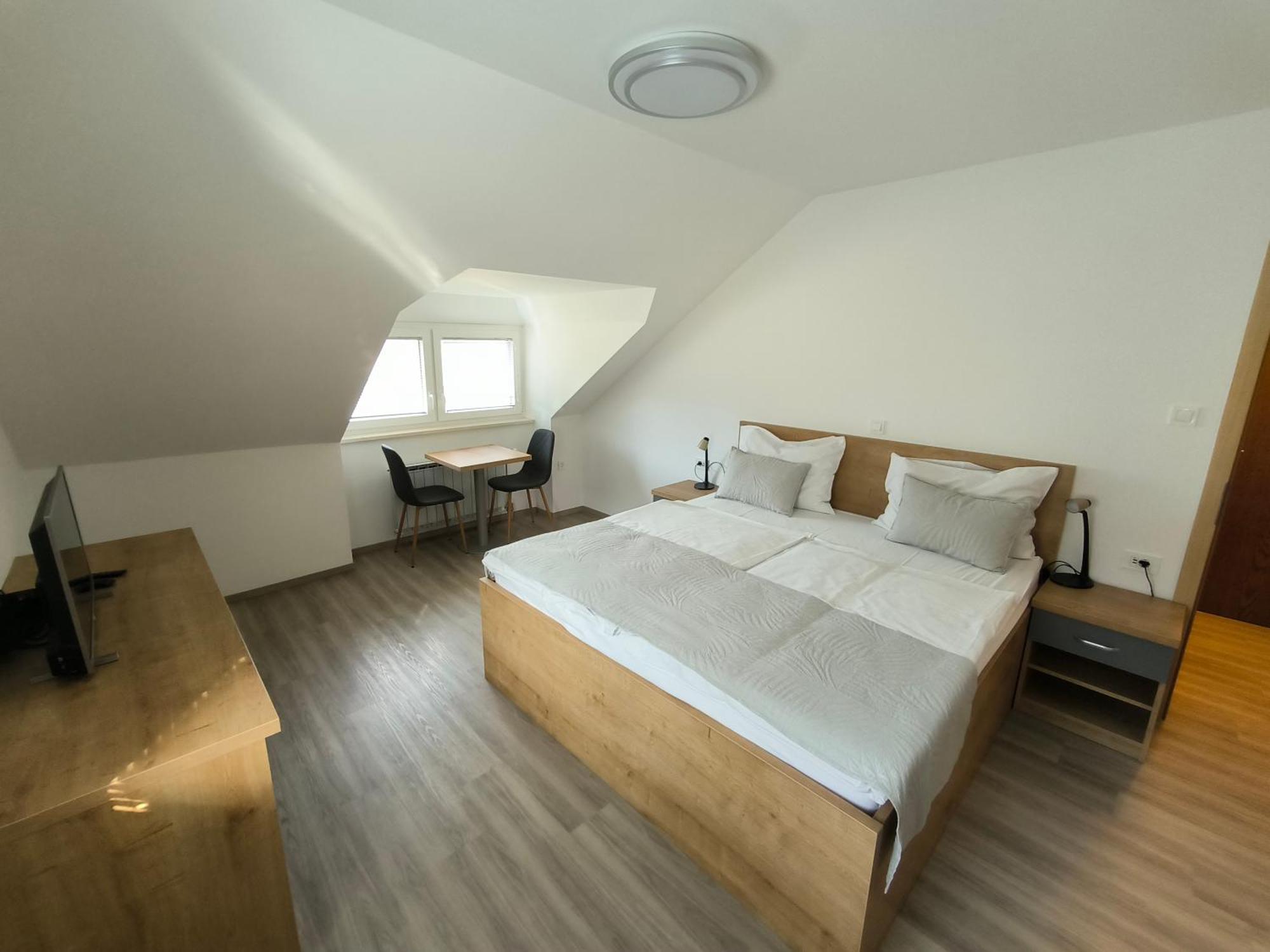 פודצ'טרטק Guesthouse Haler מראה חיצוני תמונה